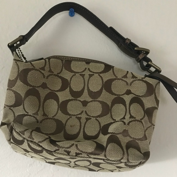 Signature c small purse/clutch - Picture 2 of 5